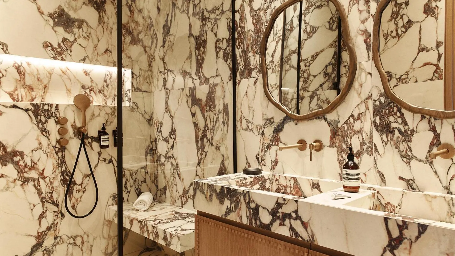 Highstay - Luxury Serviced Apartments - Artois Paris